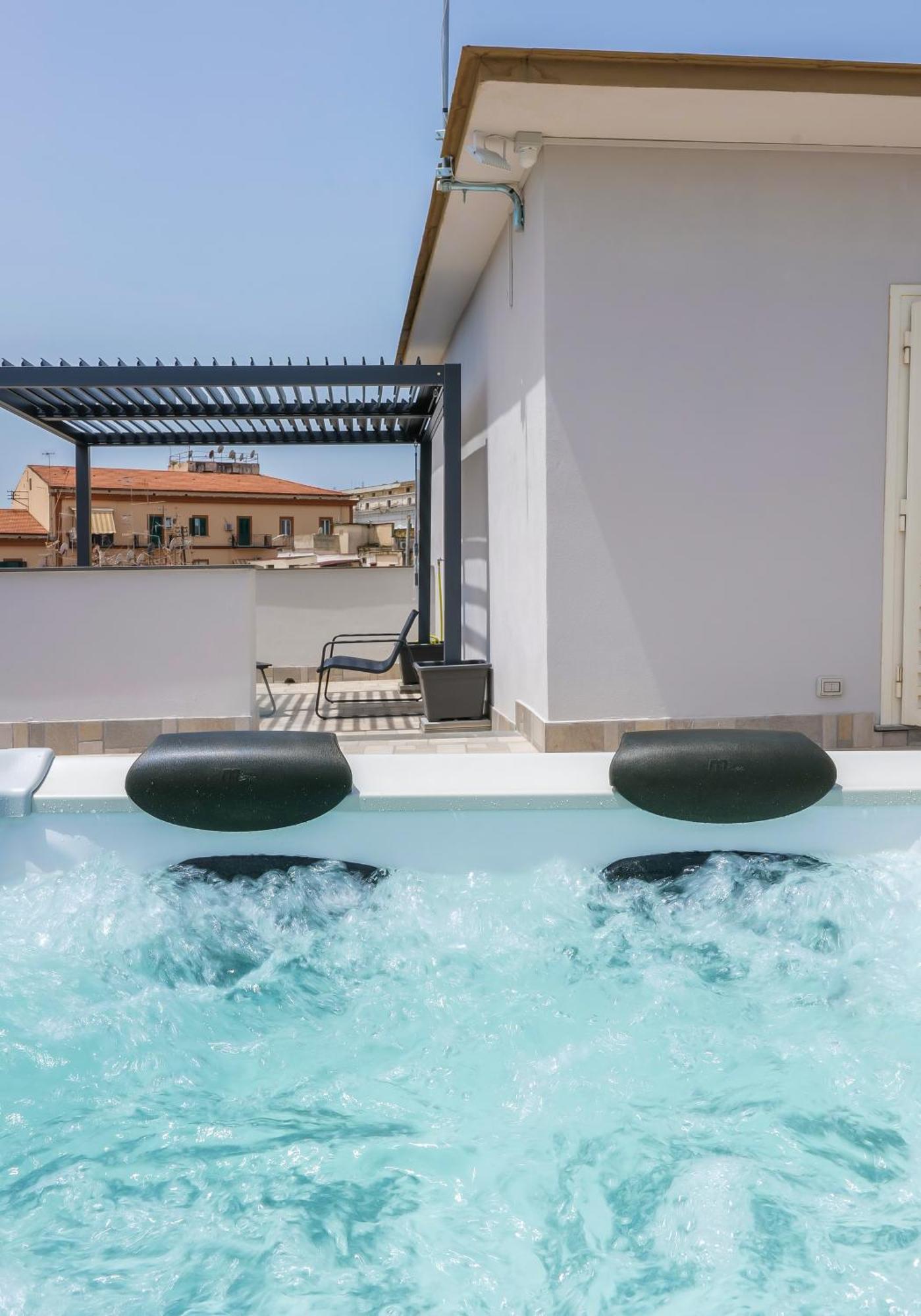 Rooftop Parthenopeo Contemporary Naples